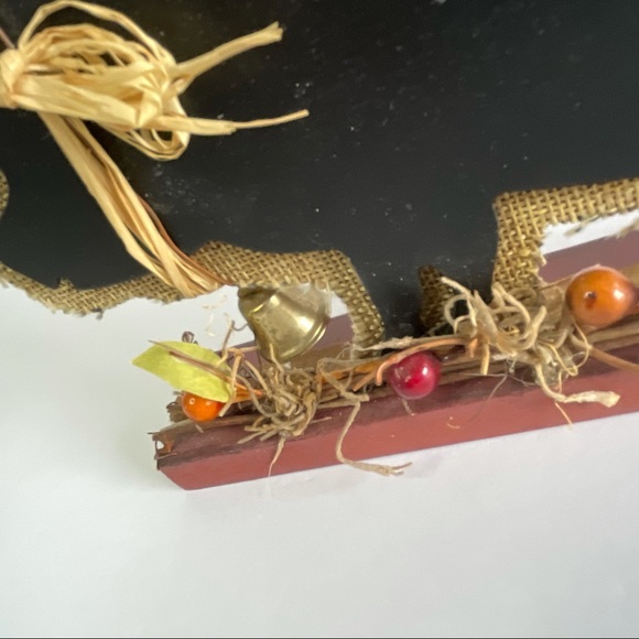 Rustic Farmhouse Pig Chalkboard Decor Table Accent - Picture 14 of 16